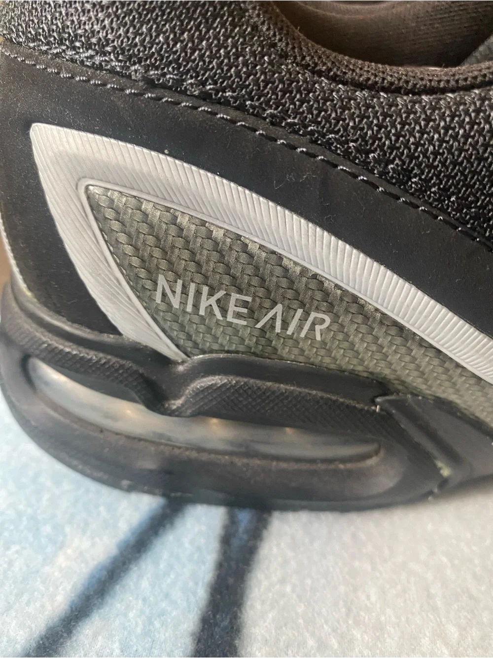 Nike Men’s Black with White Air Max Torch 3 Running Shoes 14